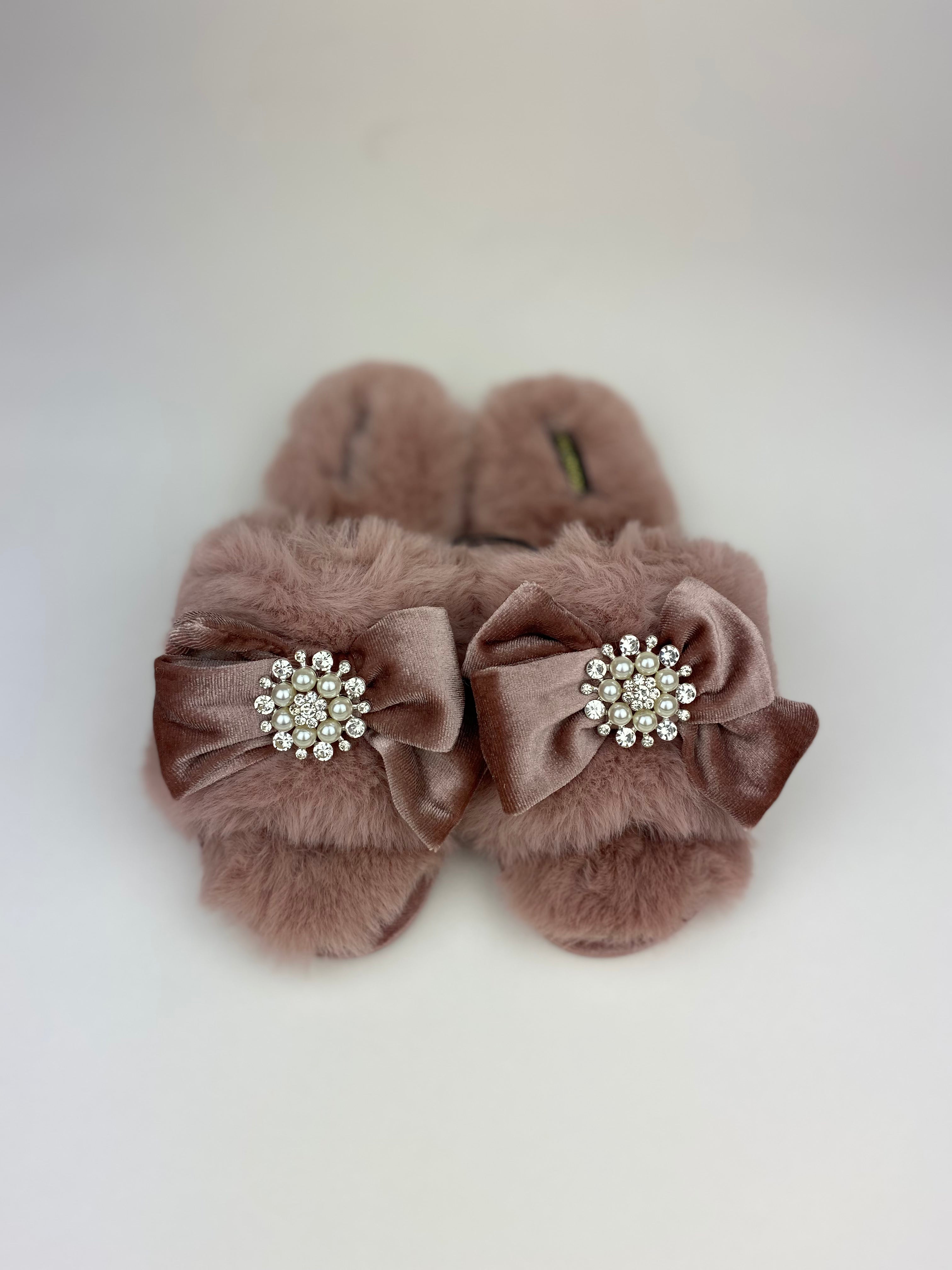 Resort Wear Sleepwear | Gorgeous Cozy Glam Slip On Slippers Powder Pink