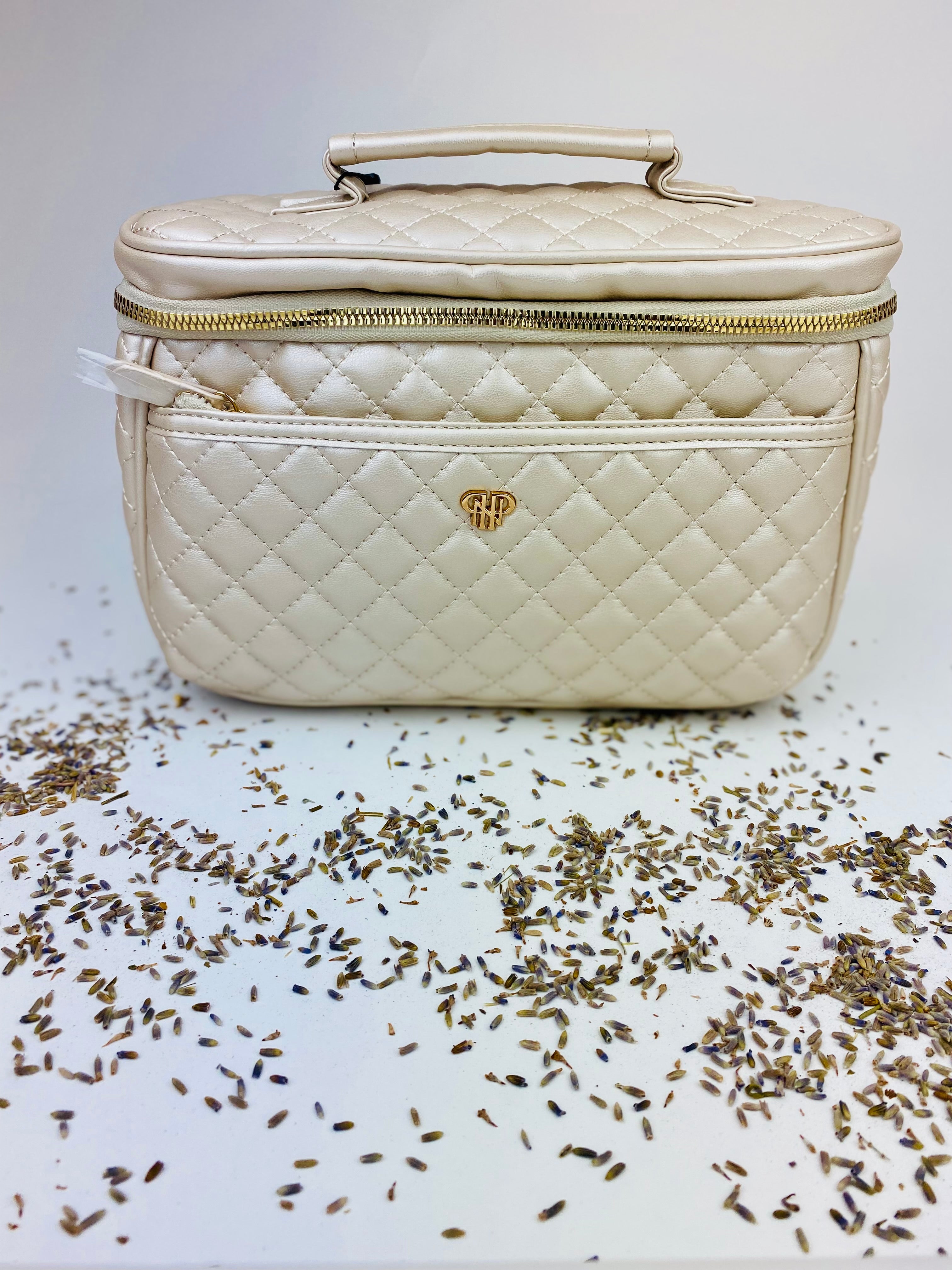 Resort Wear Accessories | Stylish Quilted Pearl Travel Pieces